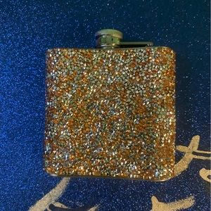 URBAN OUTFITTERS ULTRA GLAM SPARKLE WINE MINI Flask ORANGE SILVER RARE